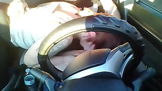 xnxx milf kneeling blowjob pics