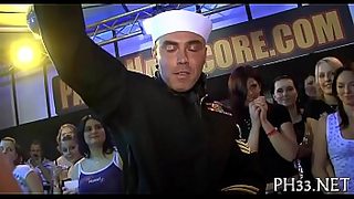 n 10 xnxx