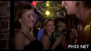 xvideo hot looking milfs